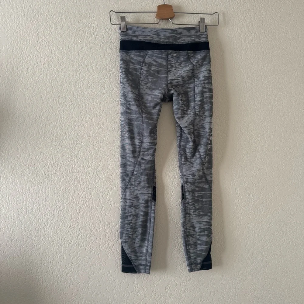 Lululemon Inspire Tight II